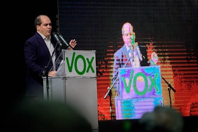 Mitin de VOX en Santa Cruz, abril de 2019