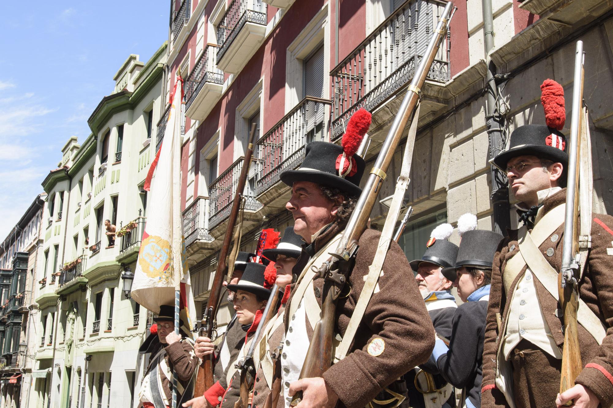 En imágenes: así fue la recreación en Oviedo de la revolución asturiana contra los franceses