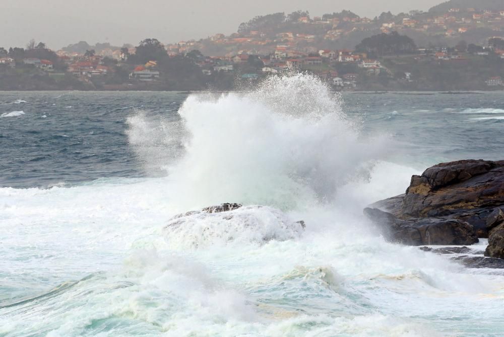 Imágenes tomadas la tarde de este miércoles desde Baiona