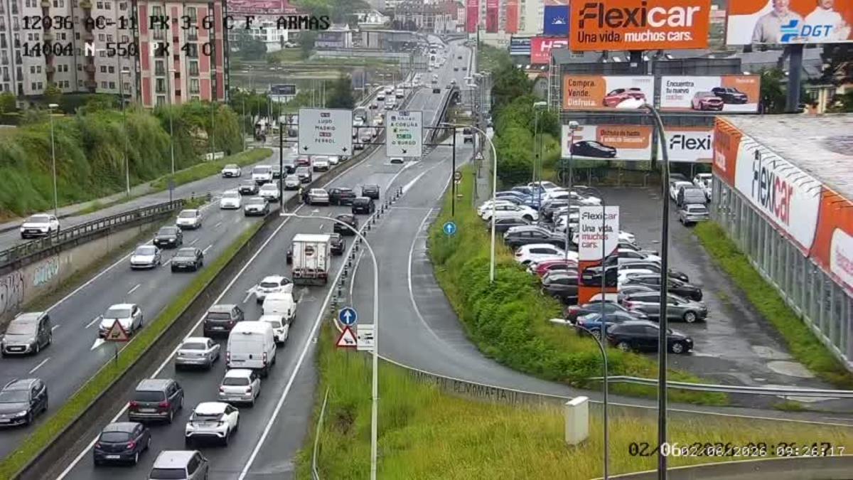 Choque entre dos vehículos en Palavea
