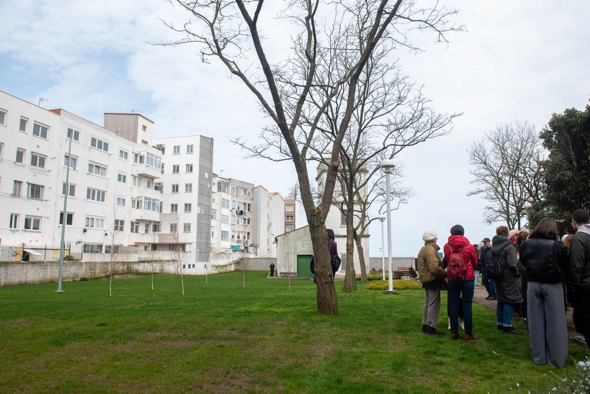 El espacio verde de uno de los barrios con mayor densidad de población de A Coruña ya se encuentra abierto al público.