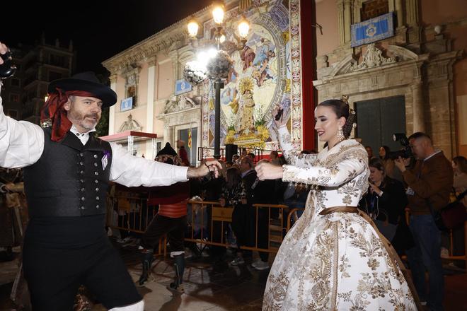 La dansà de les Falles, en imágenes