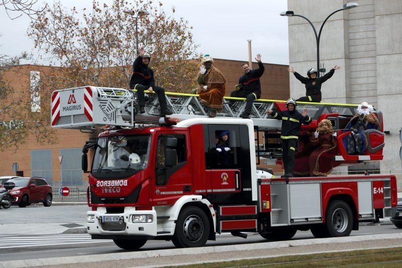 Los Reyes Magos visitan a los niños del Servet