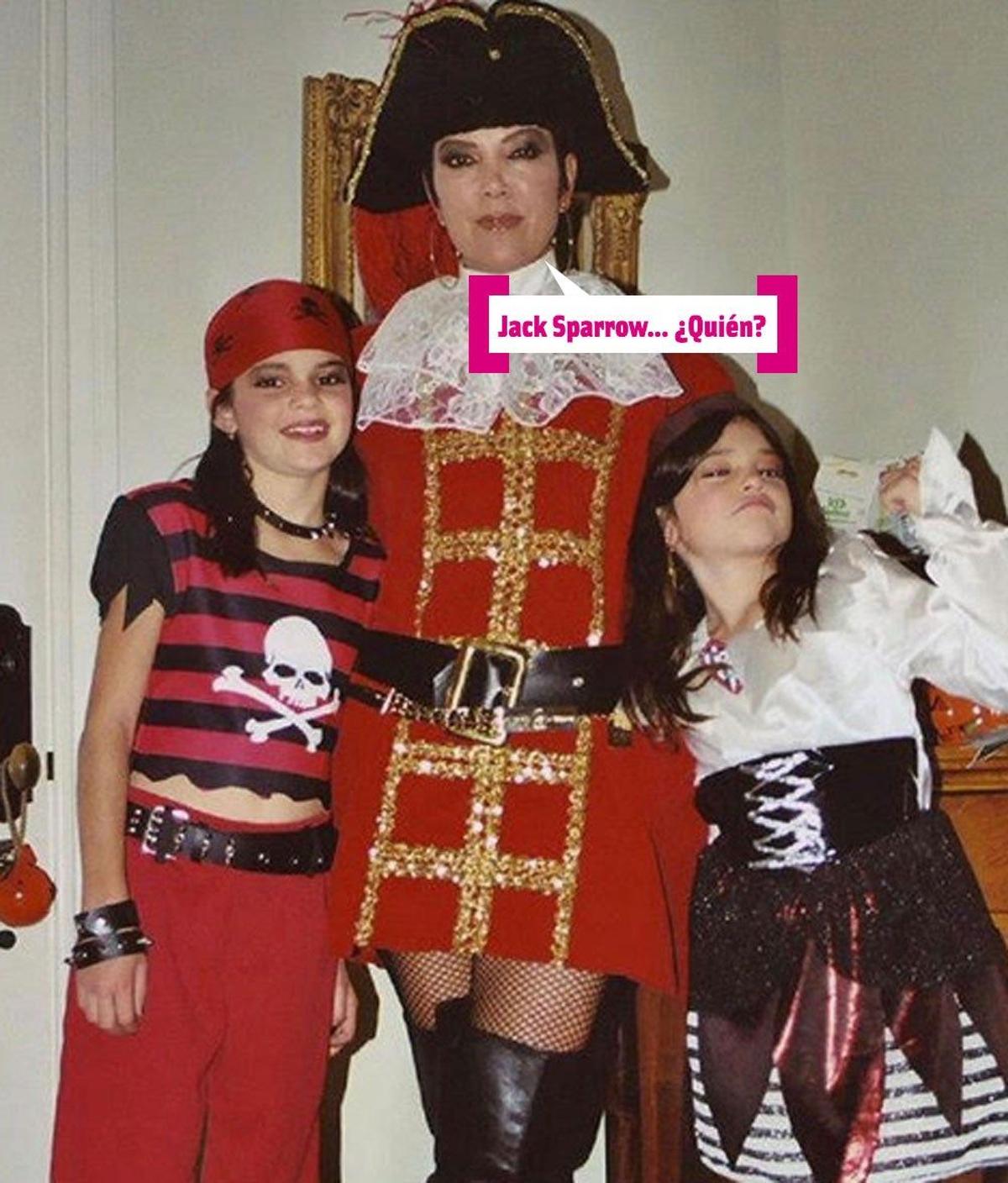 Kendall, Kris y Kylie en una fiesta de Halloween en el 2003