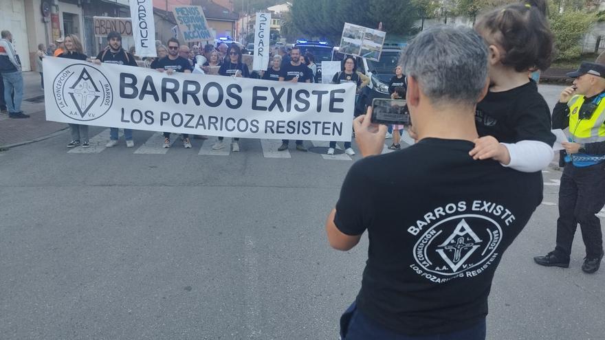 Unos vecinos conflictivos con varias denuncias por agresión, caminos en mal estado y un parque mal reparado: Barros saldrá a la calle para exigir "soluciones"