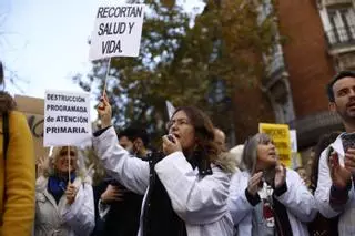 La huelga de médicos sigue en Madrid y podría extenderse a Cantabria
