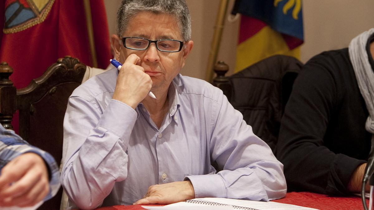 Javier Sicluna, concejal del PP y médico en l'Alcúdia de Crespins.