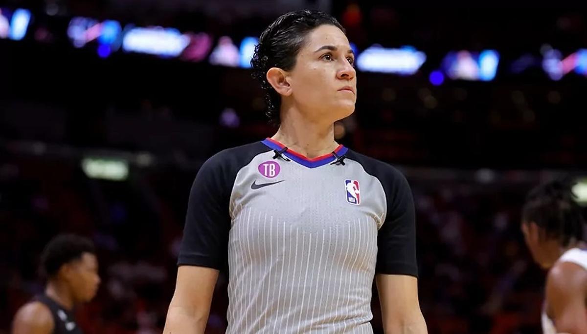 Che Flores desveló su identidad en una entrevista en la revista GQ