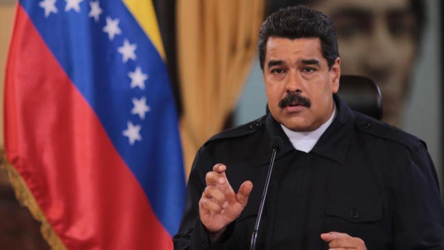 Maduro cierra la frontera con Colombia durante 72 horas