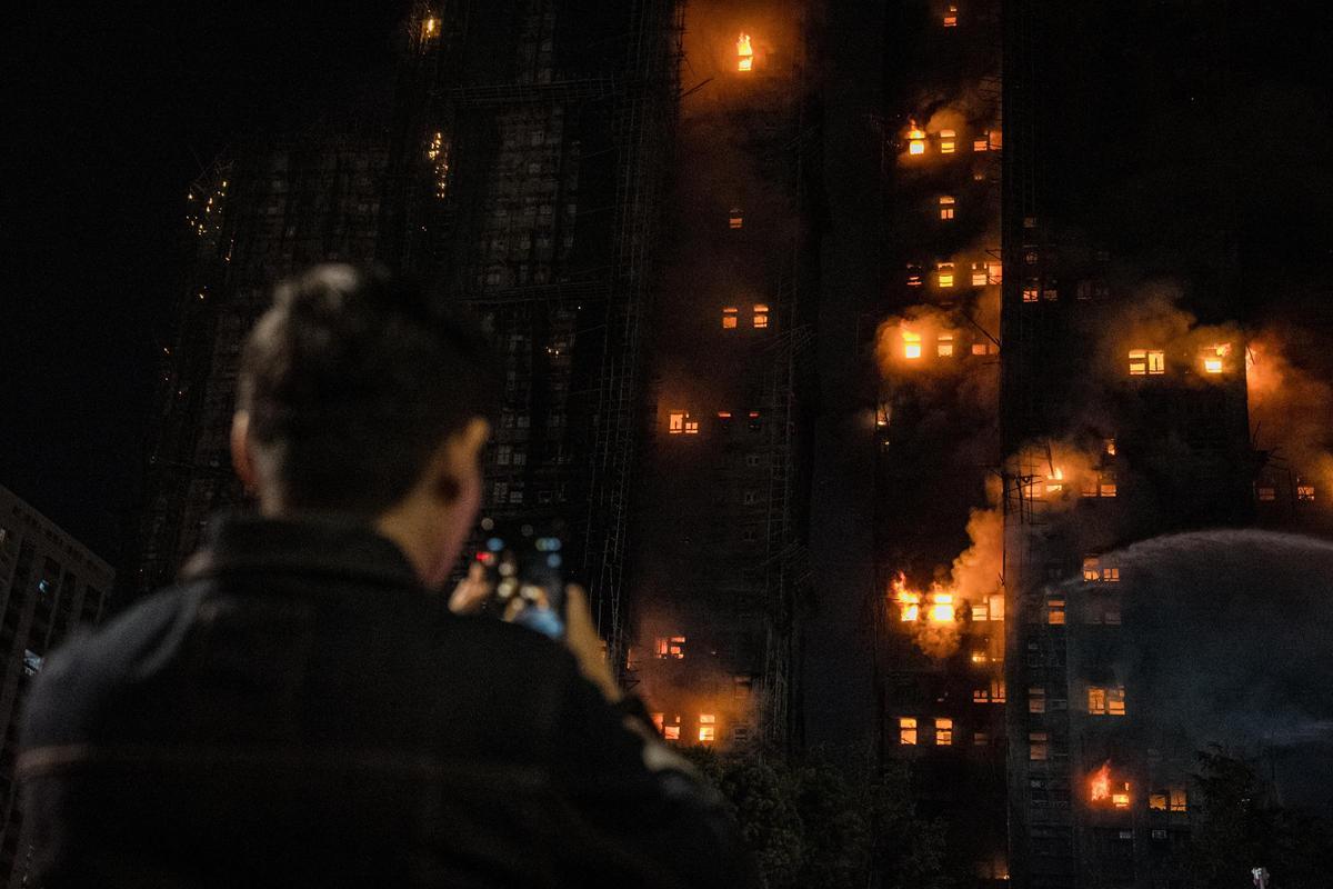 El incendio de Tai Po reabre debate sobre la seguridad del andamiaje de bambú en Hong Kong