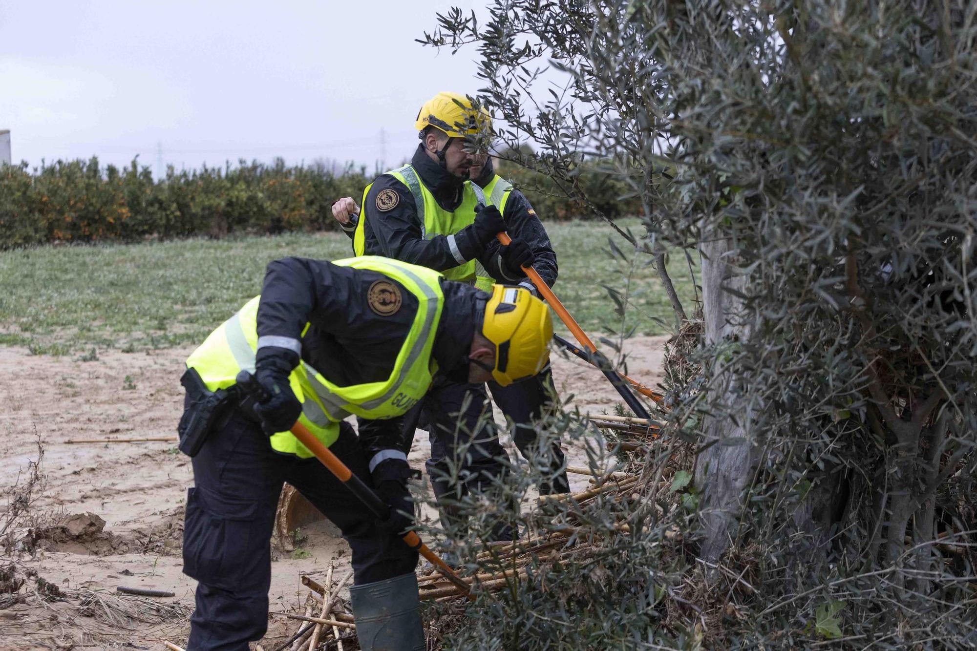 La UME continua la busqueda de desaparecidos