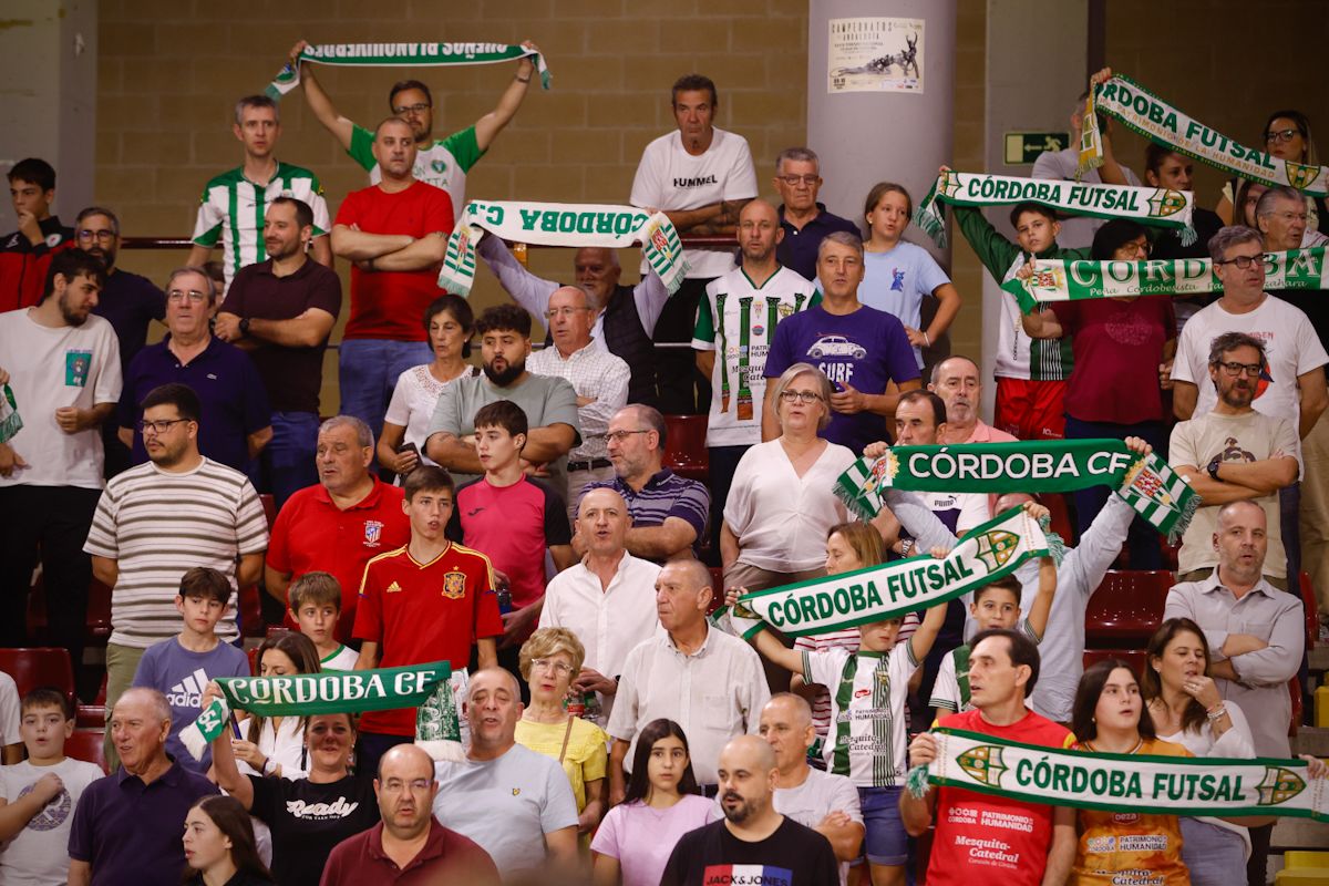 El encuentro Córdoba Futsal - Ribera Navarra en imágenes