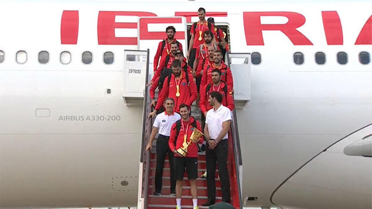 Los campeones del mundo de baloncesto ya están en España