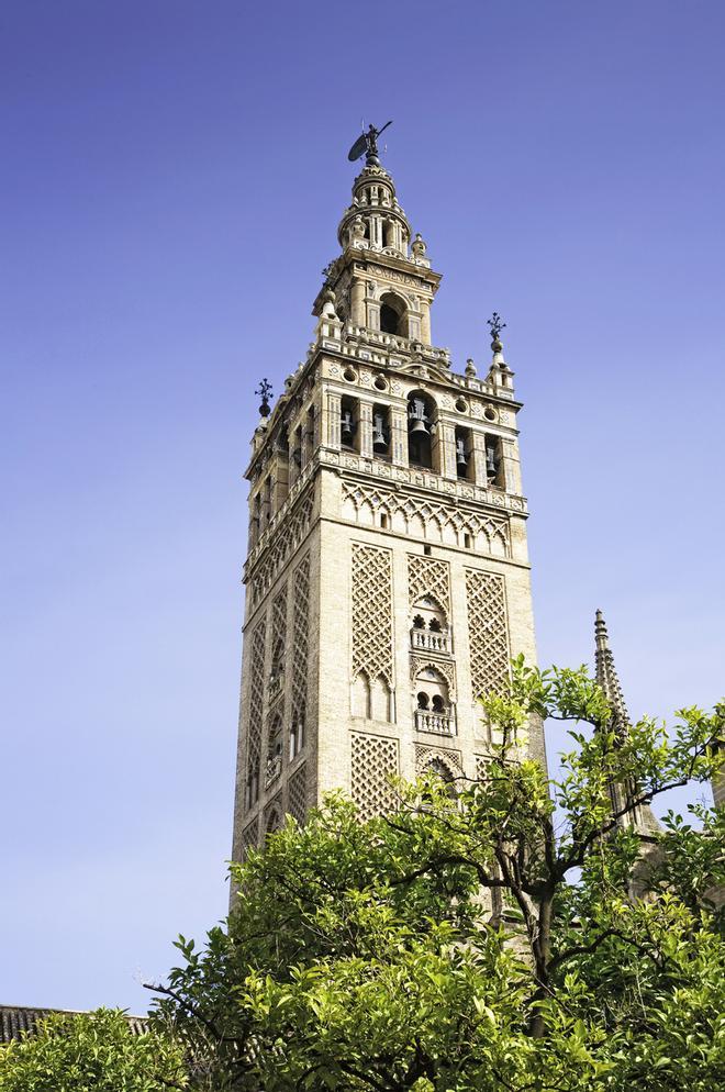 Vista de la Giralda de Sevilla.