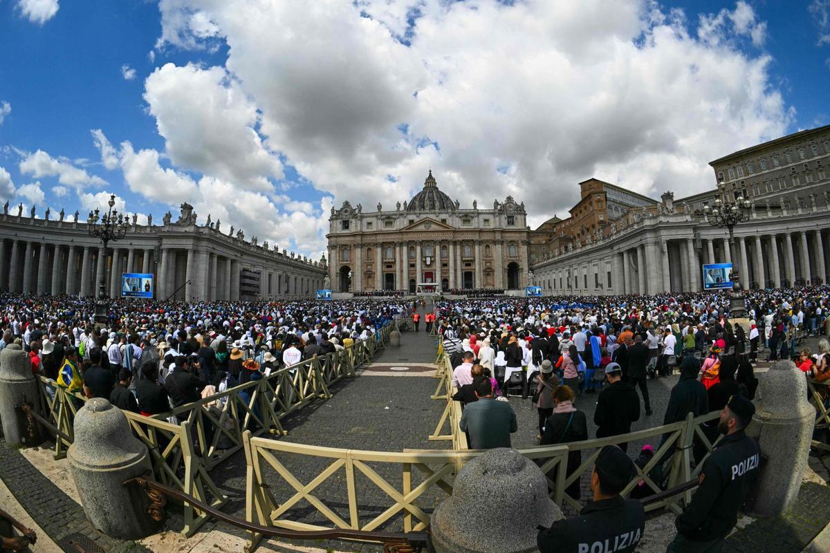 Misa de inicio del pontificado del papa León XIV