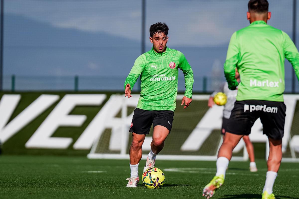 Les fotos del primer entrament de Ter Stegen amb el Girona FC