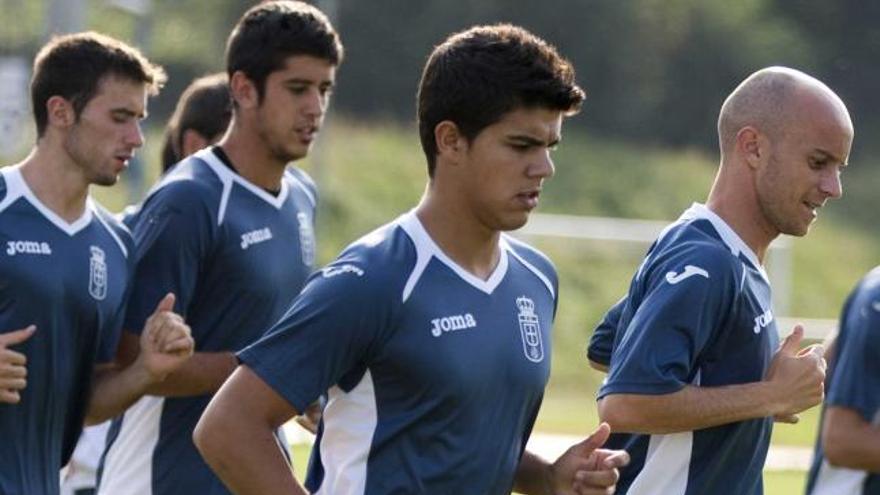 David Sánchez, en primer término, ayer, en El Requexón.