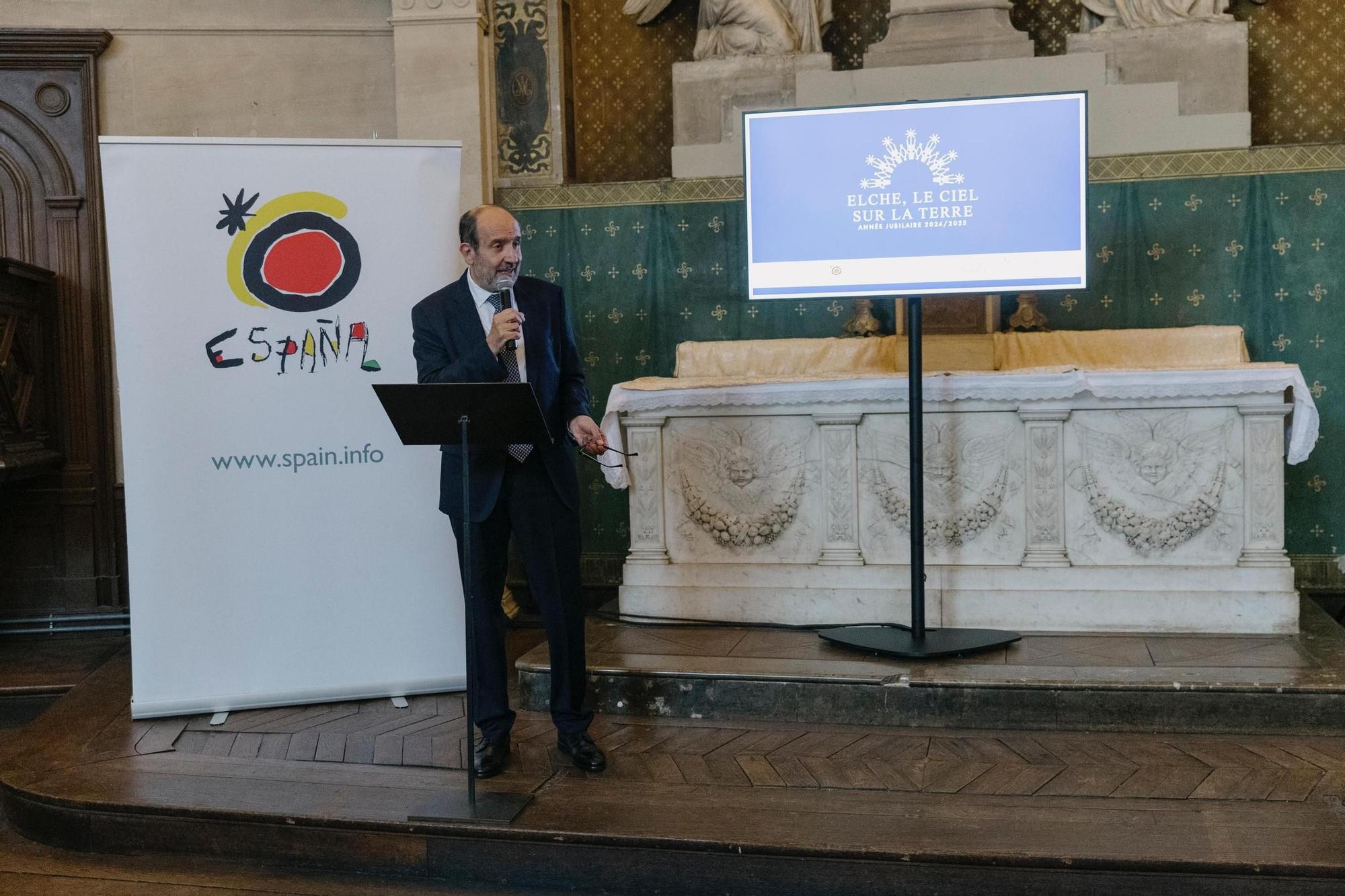 El Misteri y Elche toman París