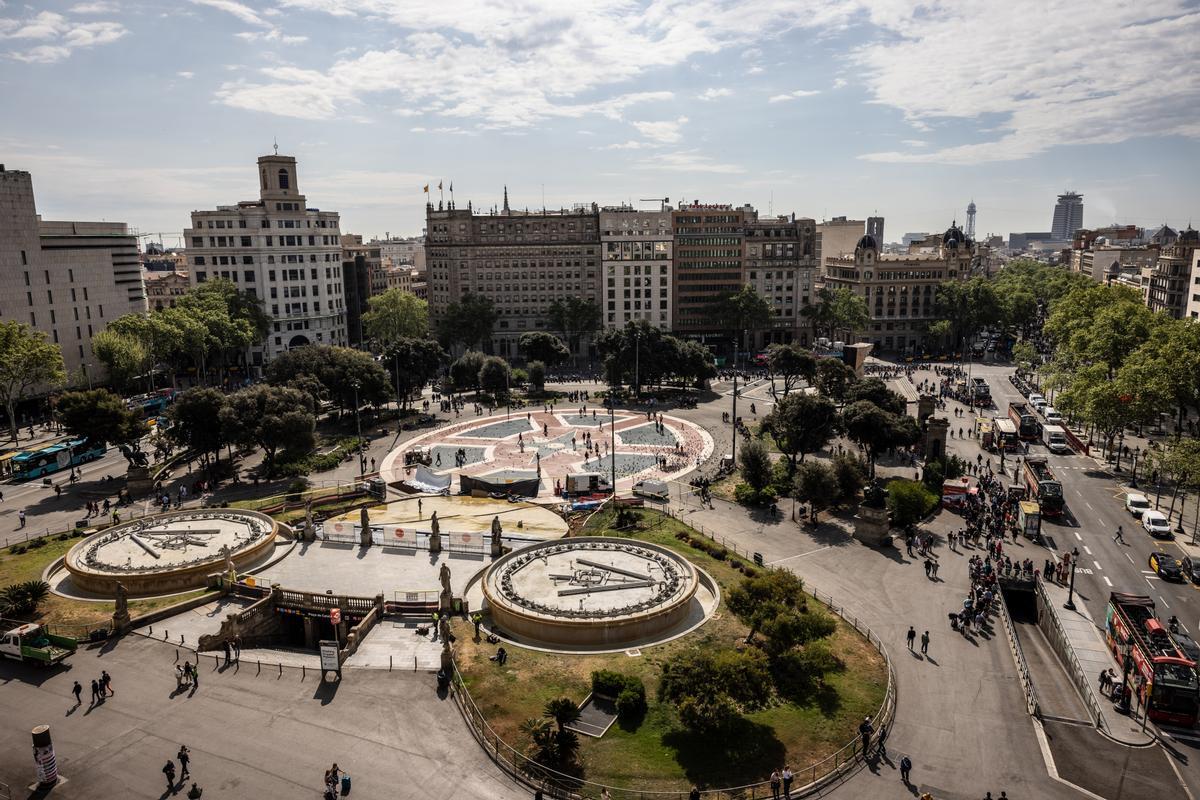 La plaza de Catalunya, desde la terraza que fue parte del hogar de Pich i Pon, pionero entre la clase alta que eligió el ático para vivir.