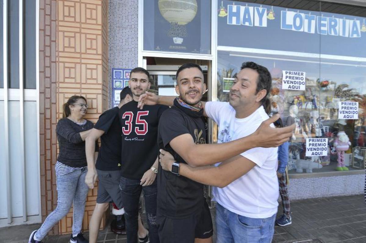 22/12/2018 SARDINA DE GÁLDAR. Lotería de Navidad, boleto premiado con el Gordo de Navidad. FOTO: J. PÉREZ CURBELO  | 22/12/2018 | Fotógrafo: José Pérez Curbelo