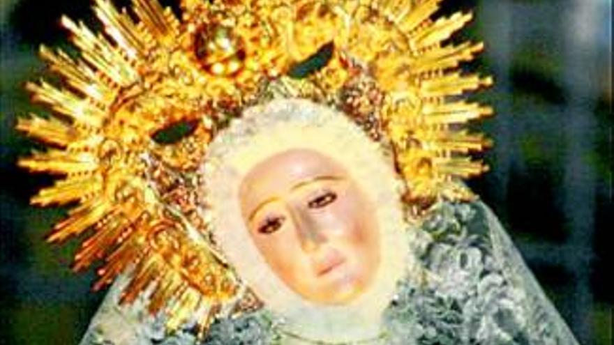 La Soledad será coronada el 8 de junio en la entrada de la catedral de Badajoz