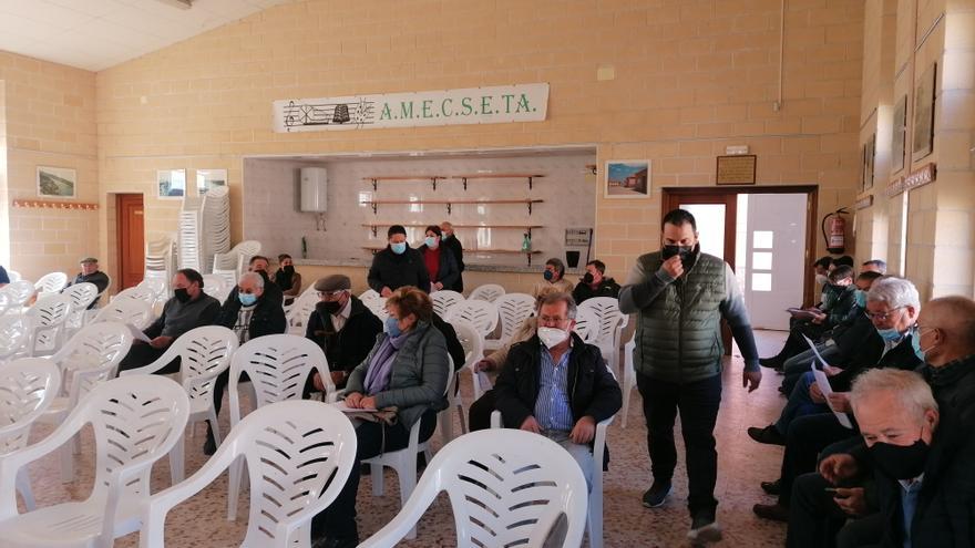 Agricultores de Santa Eulalia de Tábara denuncian a fotovoltaicas por el &quot;uso abusivo&quot; de sus datos personales