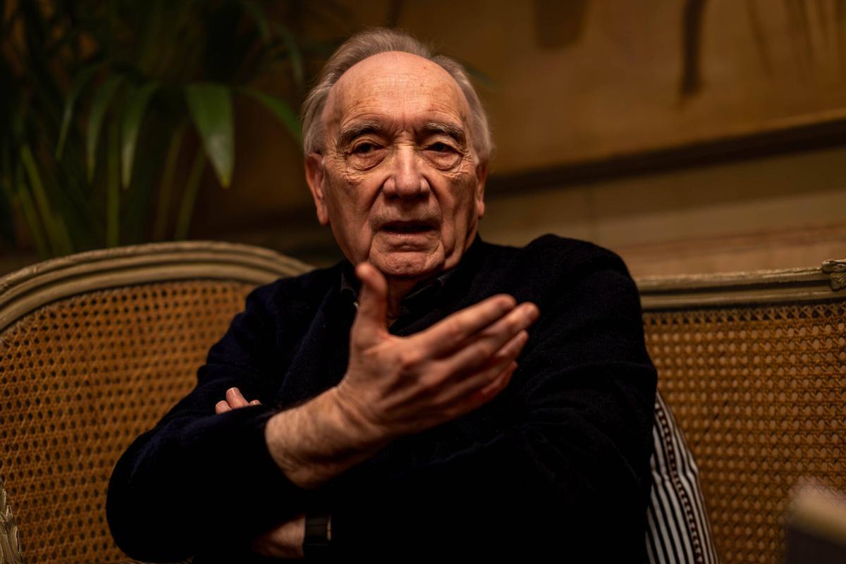 Fernando Méndez-Leite,director de la Academia de Cine,fotografiado en el Hotel Palace de Barcelona.