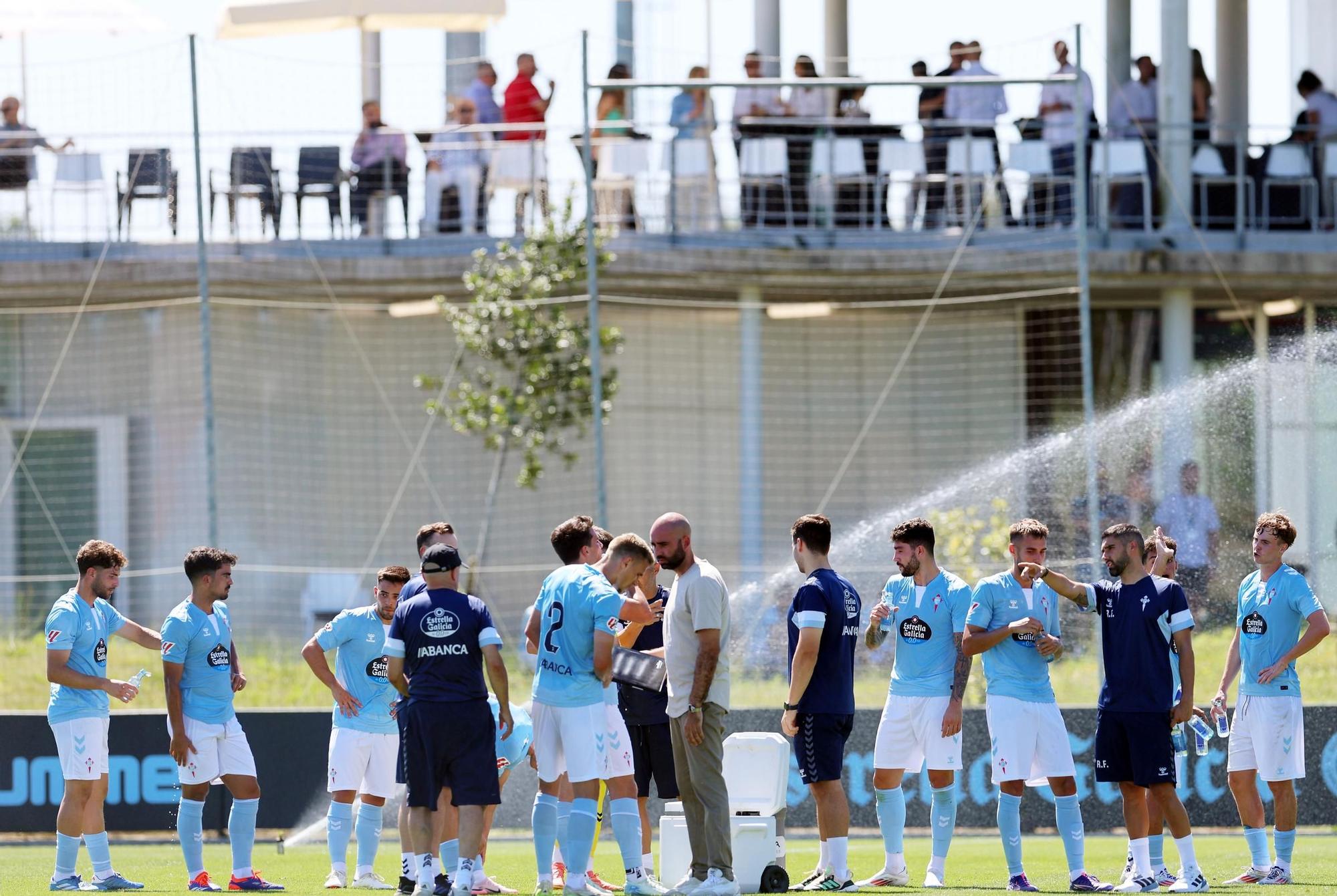 Las imágenes del amistoso Celta 2 - 1 Sporting de Gijón, en Afouteza
