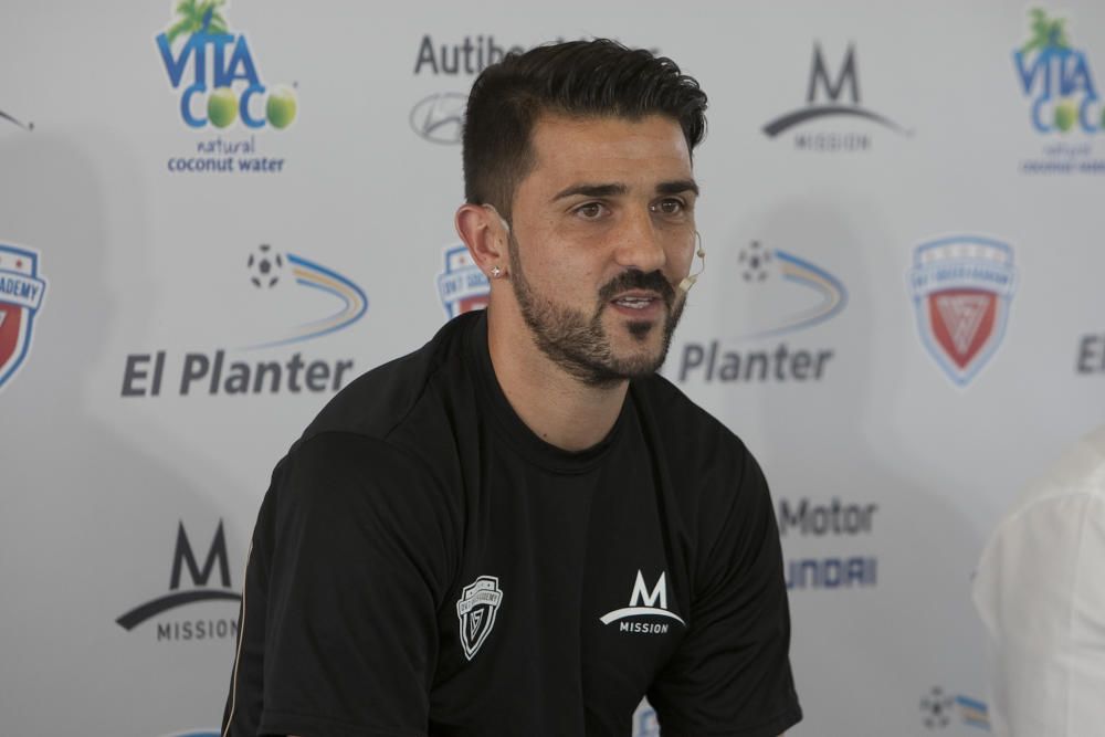 Inauguración de la escuela de fútbol de David Villa