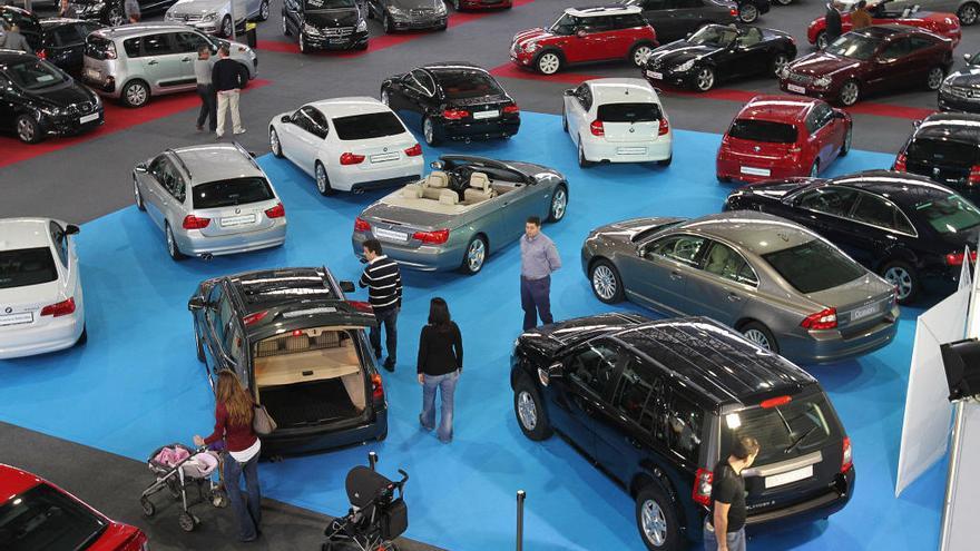A la venta en Galicia una colección de coches valorada en 45 millones de  euros - Autofácil