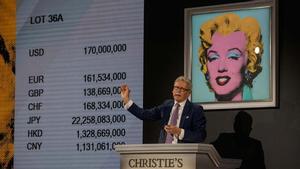 Una ’Marilyn’ de Warhol se vende por 195 millones de dólares, el precio más caro del siglo XX.