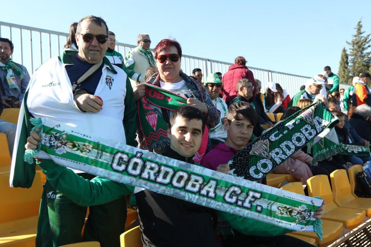 La afición cordobesista, con su equipo en Cádiz