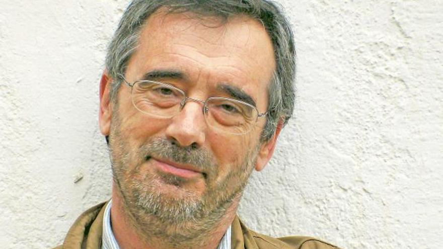 Manuel Cruz, catedrático de Filosofía en Barcelona.  // FdV