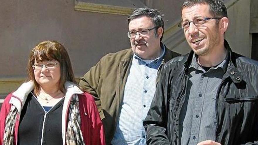 Responsables de l&#039;entitat minuts abans de denunciar la Generalitat