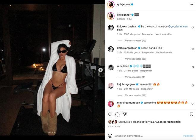 Kylie Kardashian, con bikini de vinilo en un alojamiento en la estación de esquí de Aspen