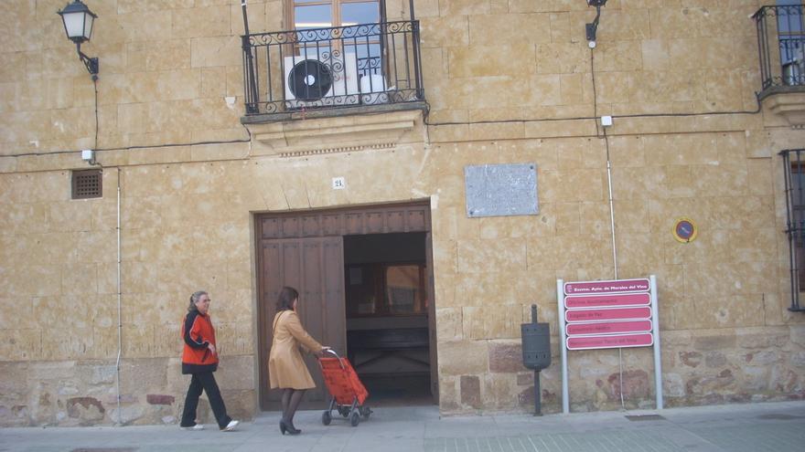 Ahora Decide critica el &quot;cambio de sillones&quot; en el Ayuntamiento de Morales del Vino