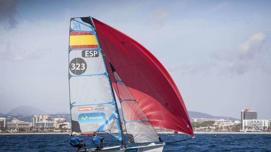 Támara Echegoyen y Berta Betanzos, durante una de las regatas en Río. // Movistar