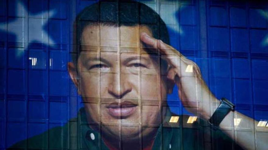Un cartel de Hugo Chávez.