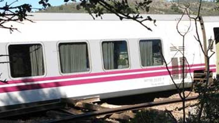 Descarrila el tren Lusitania en San Vicente de Alcántara