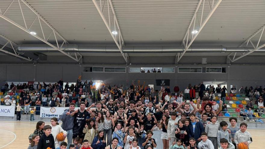 Las imágenes del partido que certifica la permanencia del Sigaltec en 3ª FEB