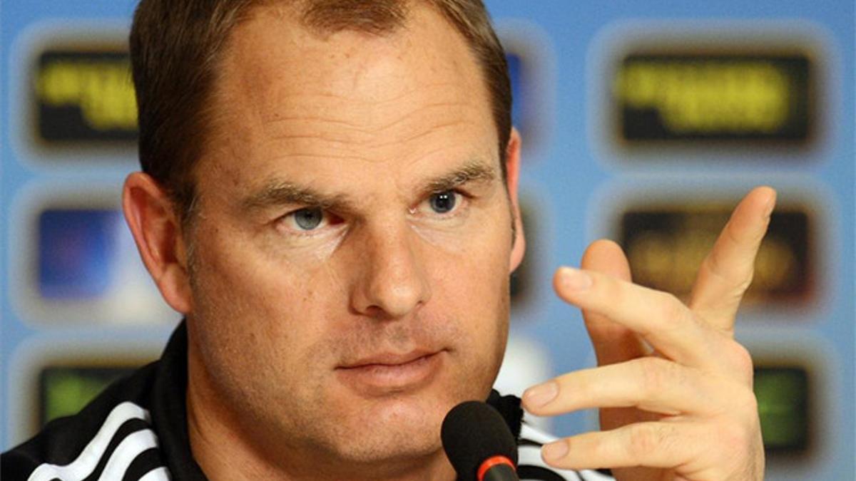 De Boer ve díficil optar a una de las dos primeras plazas en el grupo del Barça.