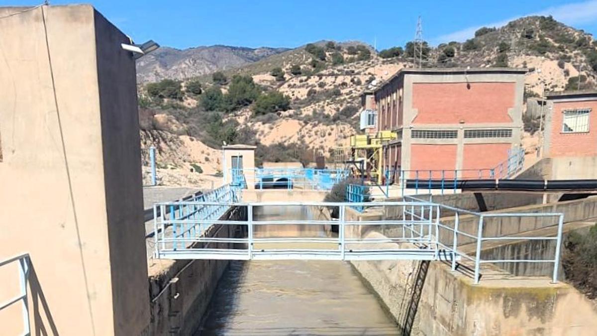 La Confederación Hidrográfica del Segura invertirá casi tres millones para reparar tramos clave del canal de Crevillente