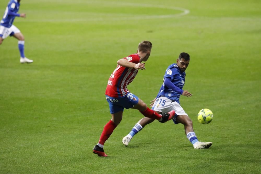 Derbi Real Oviedo-Sporting: El derbi asturiano en imágenes