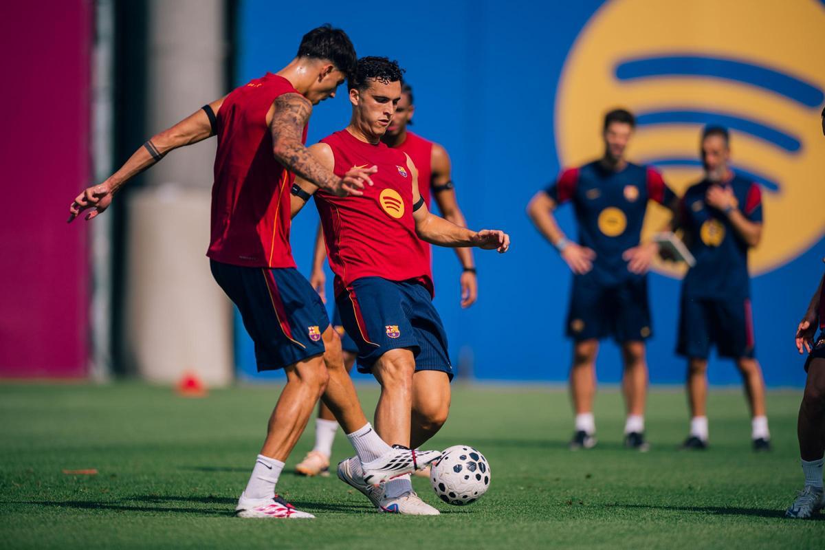 Las mejores imágenes del primer entrenamiento del FC Barcelona para preparar la temporada 2026/27