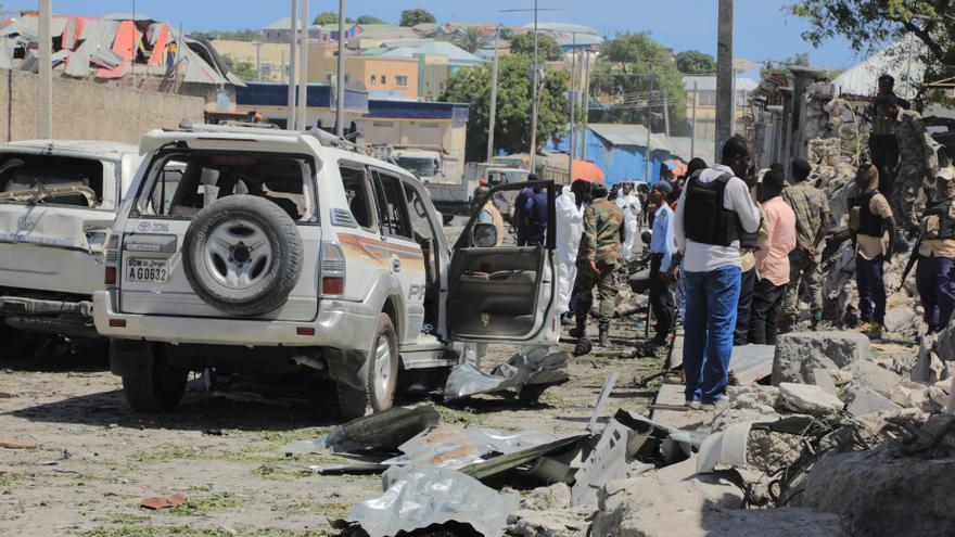 Un ataque de mortero cae en la capital de Somalia dejando al menos 21 muertos