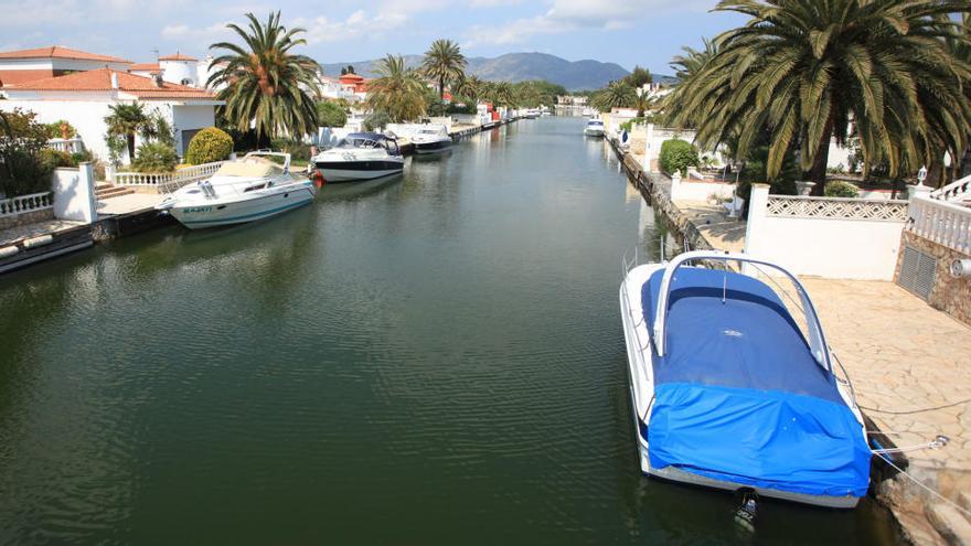 Els canals navegables de la marina d&#039;Empuriabrava que hauria de gestionar l&#039;Ajuntament en breu