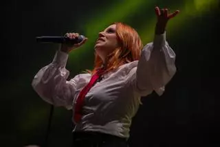 GALERÍA | Las imágenes más especiales del concierto de Leire Martínez en la Plaza Mayor de Zamora