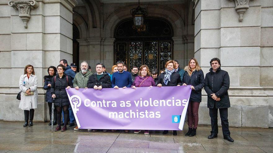 Concentración contra la violencia machista en María Pita.