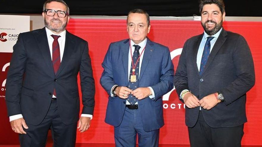 La Croem homenajea a Albarracín en el Día del Empresario