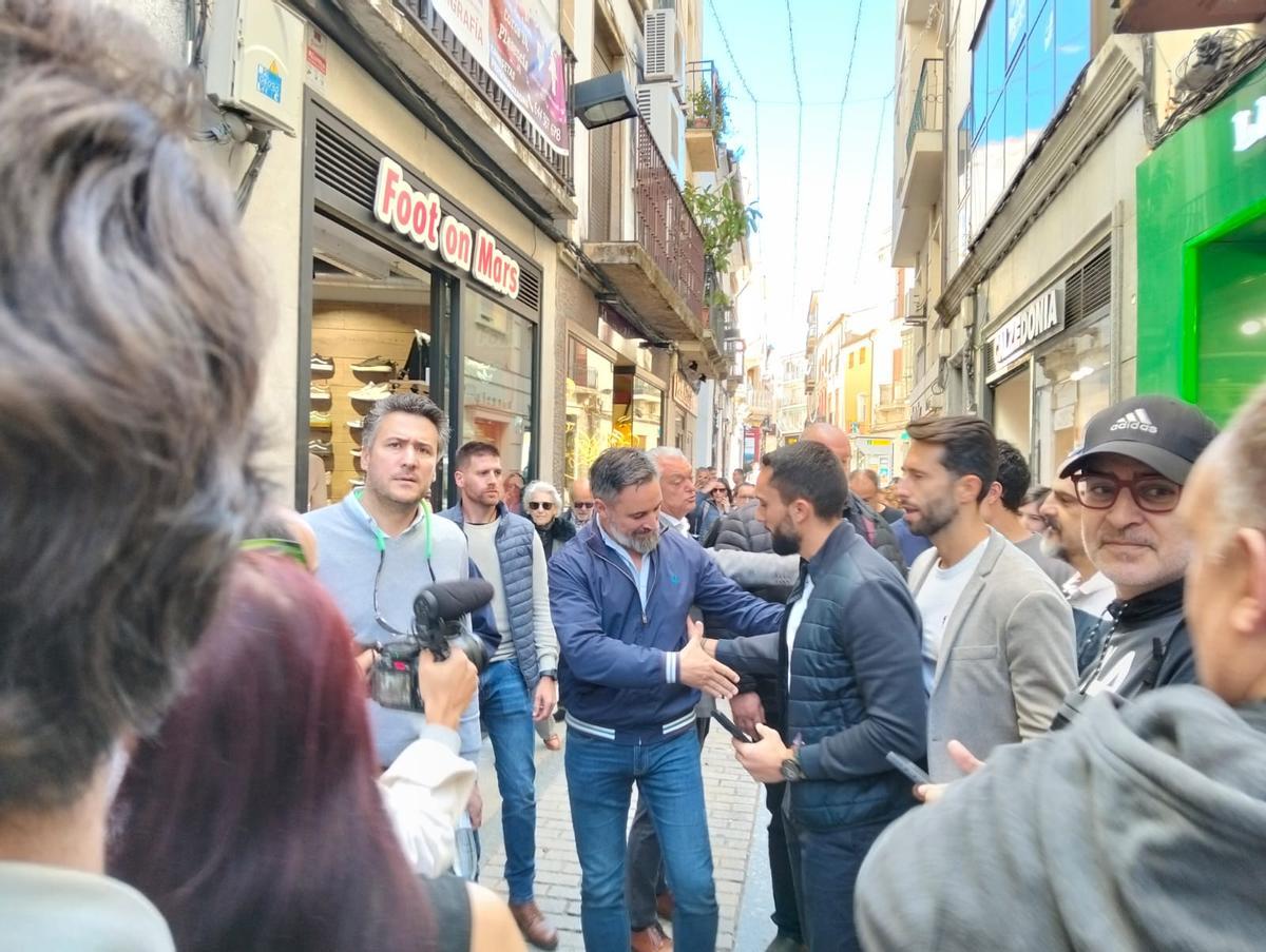 Fotogalería | Abascal se pase por Plasencia